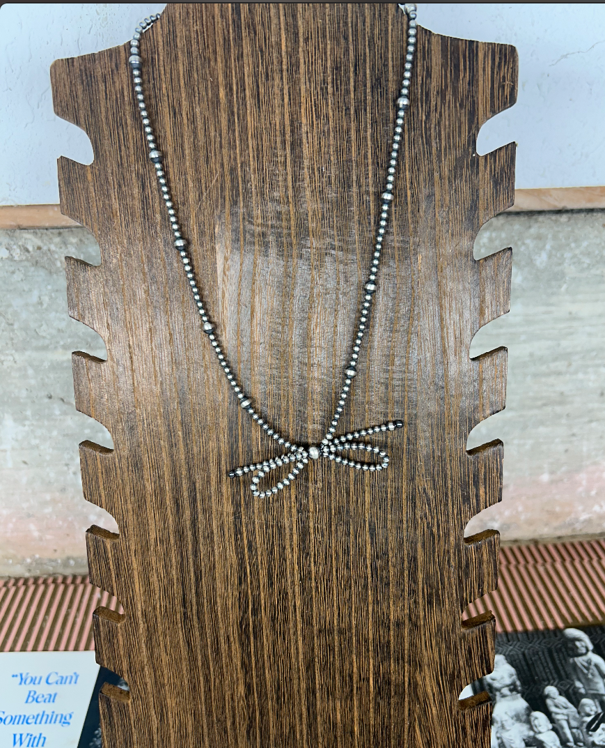 Silver Pearl Bow Necklace