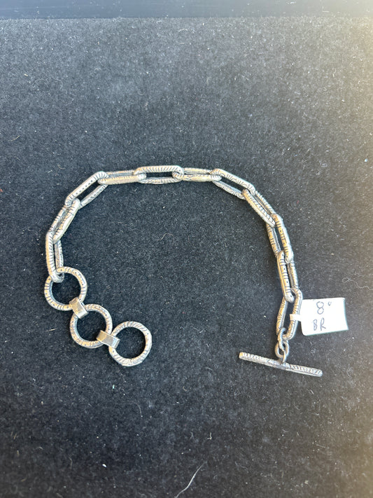 Stamped chain link